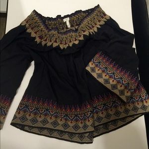*price reduced*Josie black hippie flare blouse